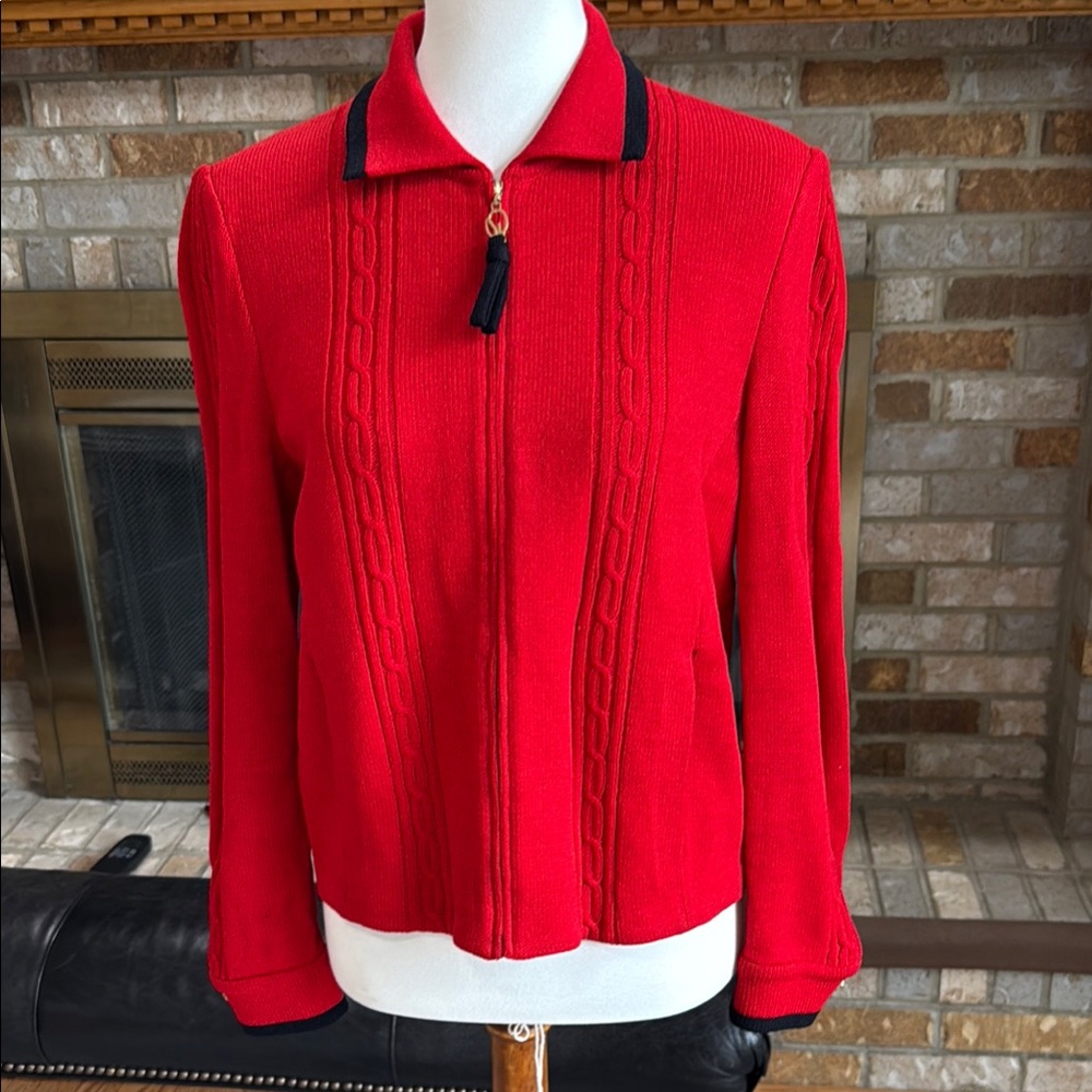 St. John Sport by Marie Gray Red Zip-Up Top